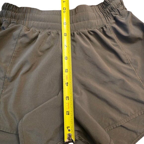 LULULEMON Hotty Hot Army Green Shorts sz  6 Tall - Picture 7 of 8